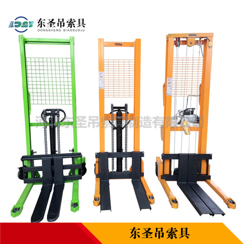 液壓堆高車使用輕巧便捷與設(shè)計(jì)方案何關(guān)系？--河北東圣吊索具制造有限公司--小型攪拌機(jī)|石材夾具|液壓堆高車|手動(dòng)叉車